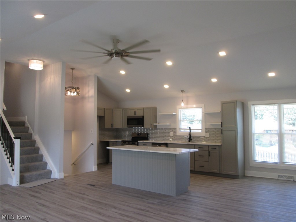 Colonial Park - Residential