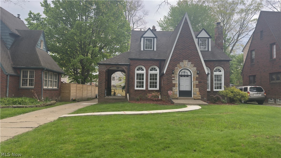 Located in one of the area’s historic neighborhoods, on a sidewalk-lined street shaded by beautifully mature trees, welcome to 132 Jennette Drive. This classic brick Cape Cod offers all the charm and character you’d expect, paired with thoughtful updates for today’s lifestyle. The updated kitchen comes fully equipped with appliances that stay. Spacious living and dining rooms feature soaring ceilings, crown molding, and a cozy gas fireplace—perfect for gatherings or quiet evenings at home. The first floor also includes a half bath and a bedroom that can easily serve as a den or home office. Upstairs, you’ll find three bedrooms and a fully remodeled bath with a walk-in shower. Additional updates include new vinyl and ceramic tile flooring throughout, along with fresh paint. Schedule your showing today—this one is not to be missed!
