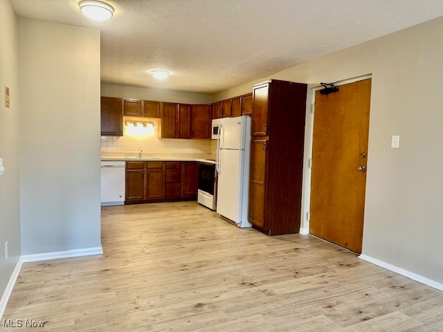 Housley - Residential Lease