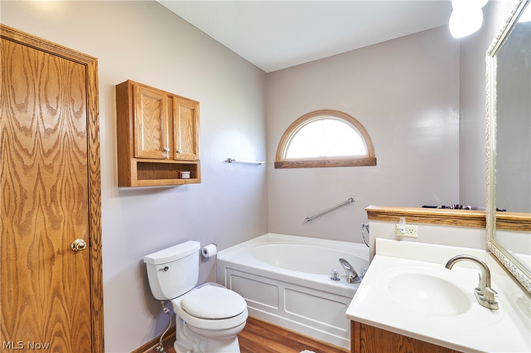 Greens Prestwick Condo - Residential