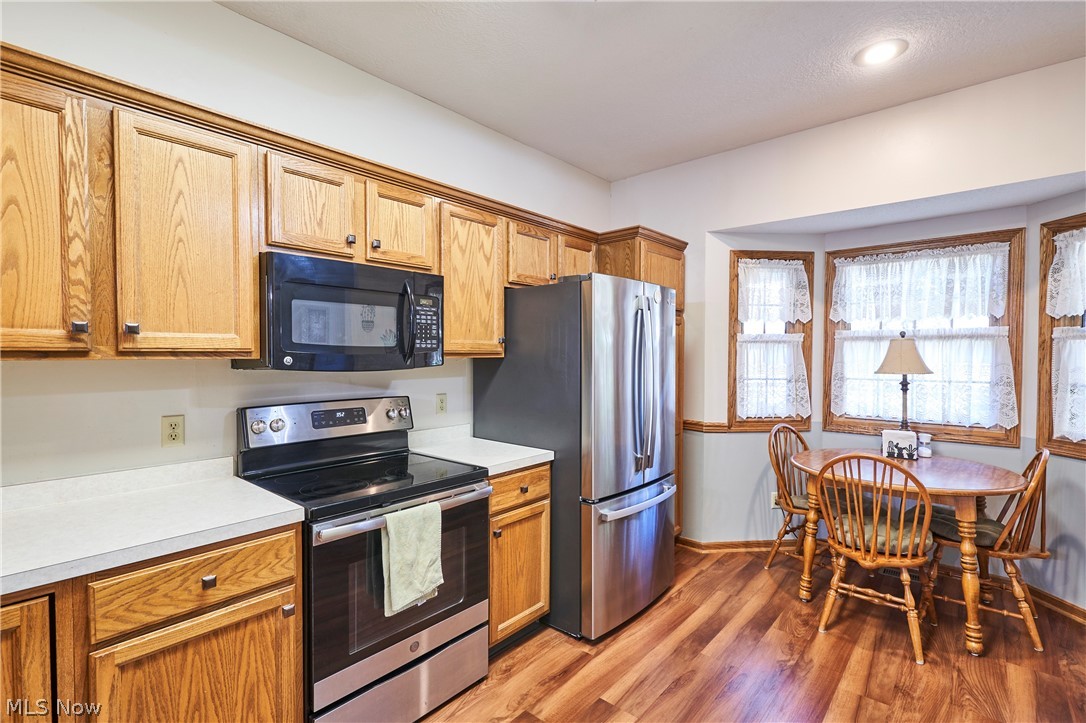 Greens Prestwick Condo - Residential