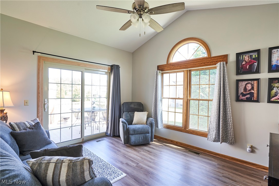 Greens Prestwick Condo - Residential