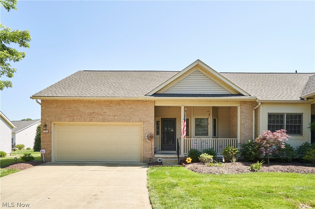 Greens Prestwick Condo - Residential