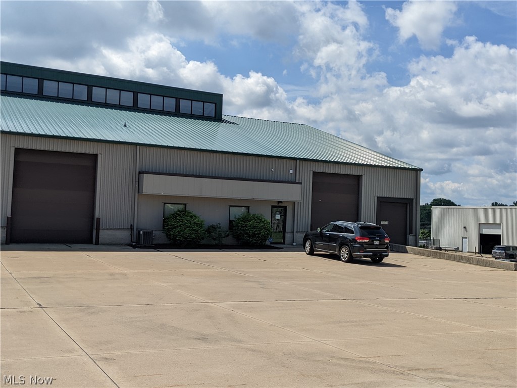 Investment Opportunity for a Multi-Tenant Industrial Complex in Fairport Harbor, Ohio.  Two (2) pre-engineered buildings on 0.94 acre of land.  The buildings have large overhead doors, one loading dock, high ceilings, and separate offices with restrooms in each unit along with separate gas/ electric meters.  All parking and driveways contain heavy duty concrete throughout.  The landlord pays taxes, insurance, water, sewer, and trash.  
Income producing
Pre-engineered Complex
Well-Maintained
Long Term Tenants