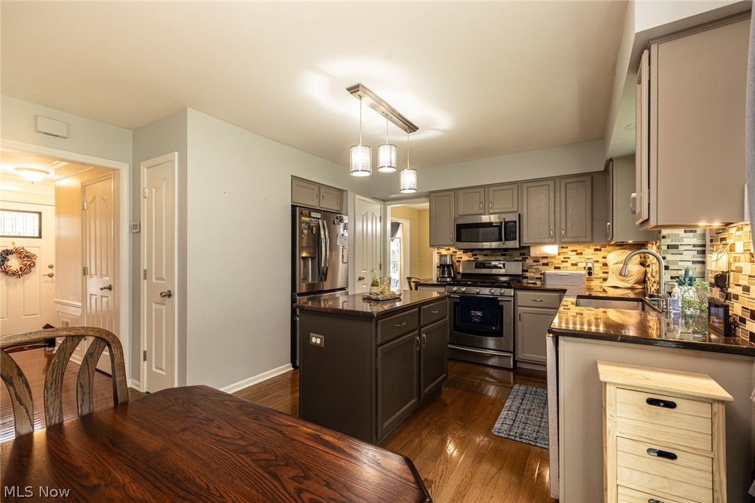 Drake Estates Sfd & Cd 05c - Residential