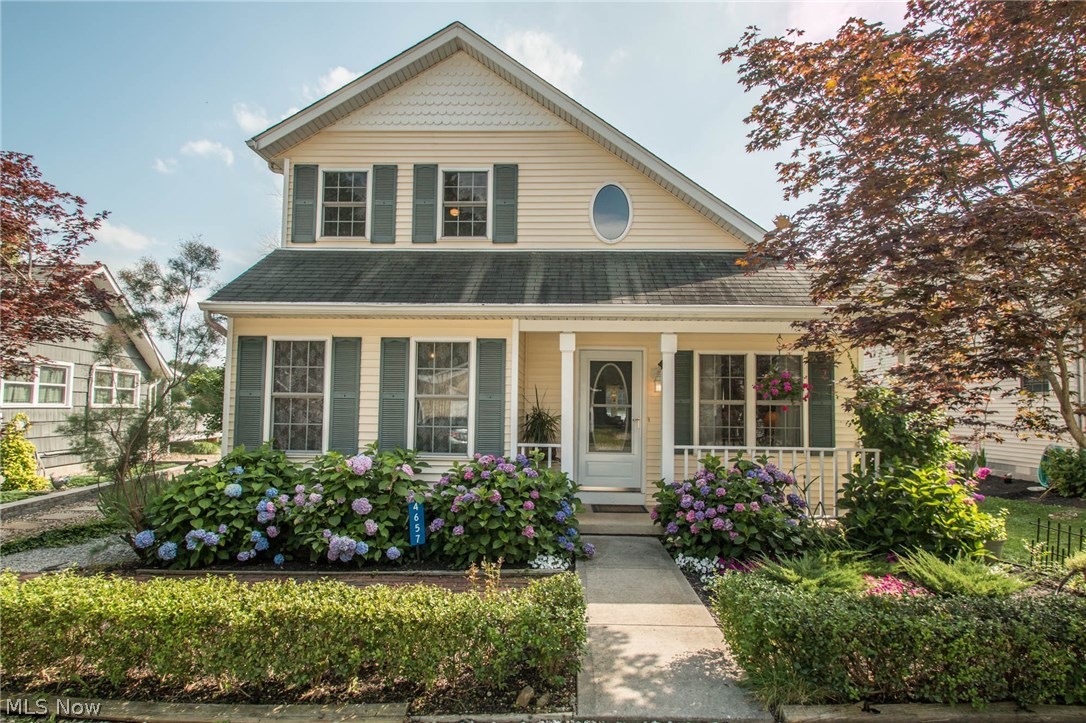 Muzzy Lake - Residential