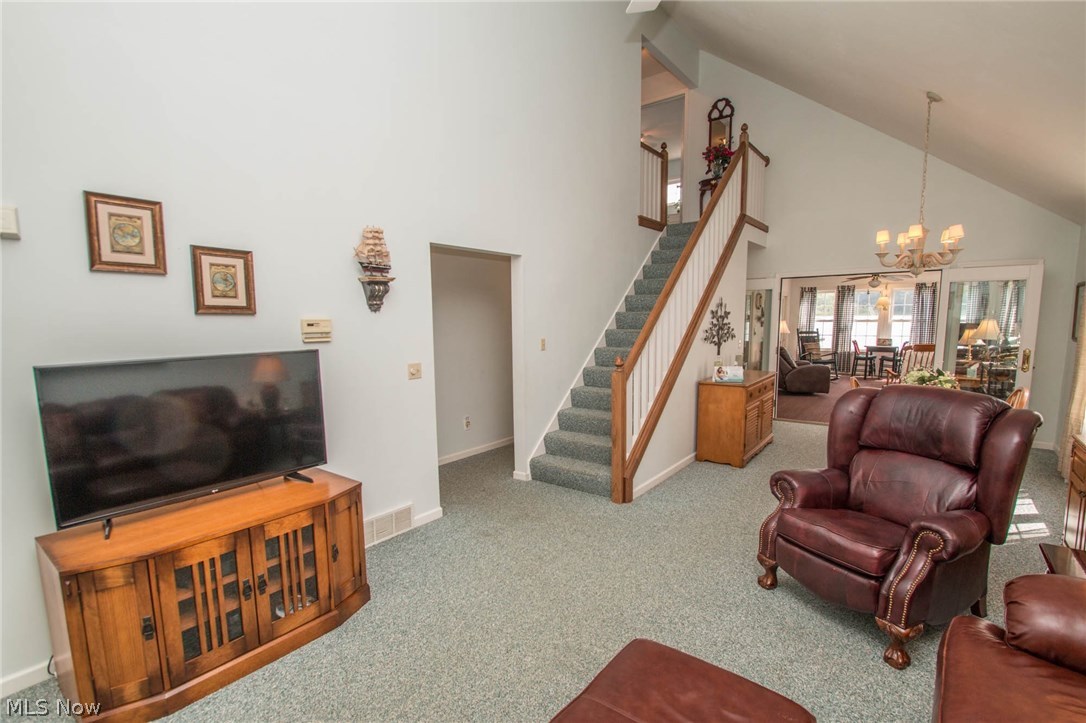 Muzzy Lake - Residential