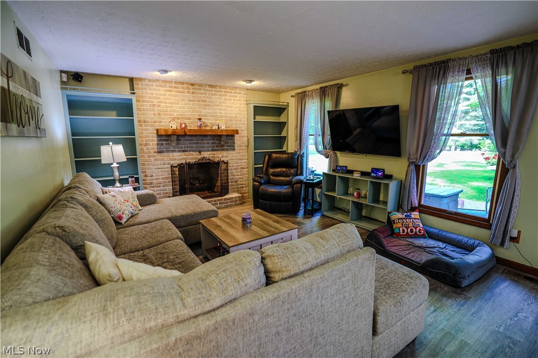 City/Louisville - Residential