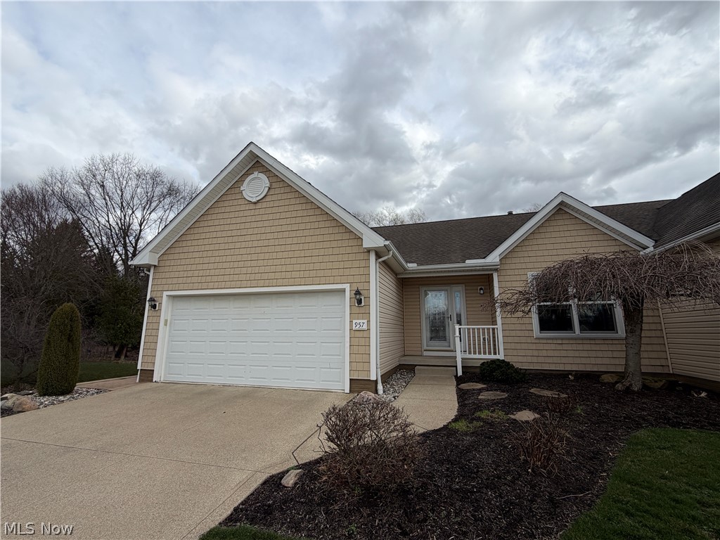 Do not miss out on the opportunity to own a beautiful waterfront property in the heart of Kent! Situated in the desirable Lakes at Franklin Mills neighborhood, this maintenance-free condo has everything you are looking for. The first thing you will notice when you walk in are the soaring ceilings and open floorplan. The wood flooring is warm and inviting and is complimented by the large amount of natural light that shines in through the large number of windows. The kitchen has ample cabinets, countertops and flows perfectly to the rest of the main living area. There are three first-floor bedrooms, including the primary suite! The laundry room is also conveniently located on the first floor, to ensure that you have true first-floor living. The finished lower level has a large living area, full bathroom and an additional bedroom with an oversized closet! In addition to all of the indoor living space, the outdoor living space is a complete oasis, with a large deck, additional patio and peace and nature surrounding you. There is a large green space area, in addition to the water views that you get to experience every day. The neighborhood offers a hike/bike trail, 5 stocked ponds, sidewalks, athletic fields and parks! Updates to the home include Pella windows, remodeled bathrooms, bedroom flooring and more! Call TODAY to schedule your private tour, before it's too late!