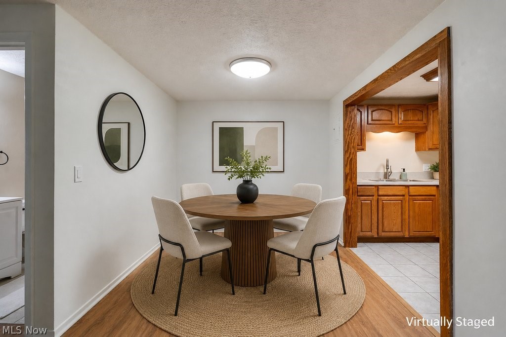 Coachman's Trail Condo - Residential