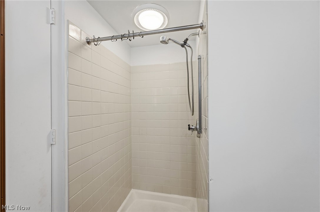 Tallmadge View - Residential
