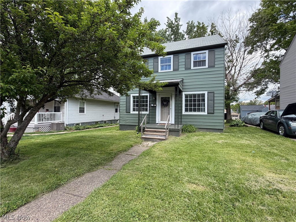 This lovely home offers a practical layout paired with convenient access to many North Zanesville amenities. Also located just minutes from Interstate 70 and Route 40, while also being approximately a half mile from Mission Oaks Gardens. Property features include a large flat backyard, off-street parking, and functional living space throughout. Truly a GEM ! Schedule your private tour today!