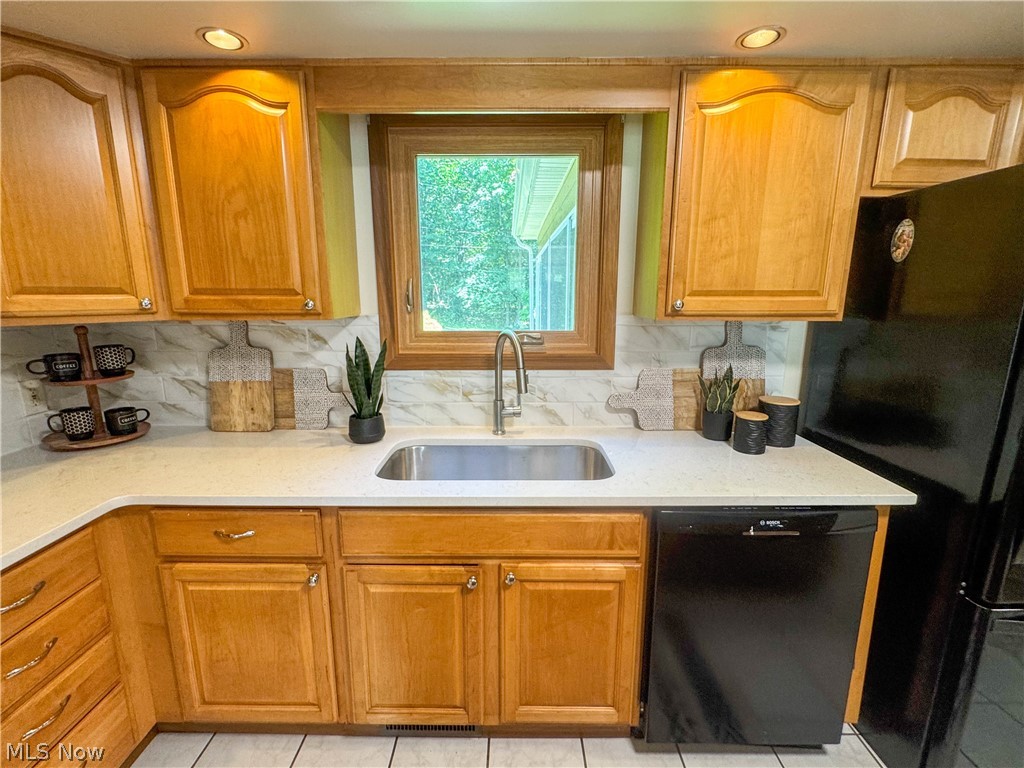 Crestwood Hills - Residential