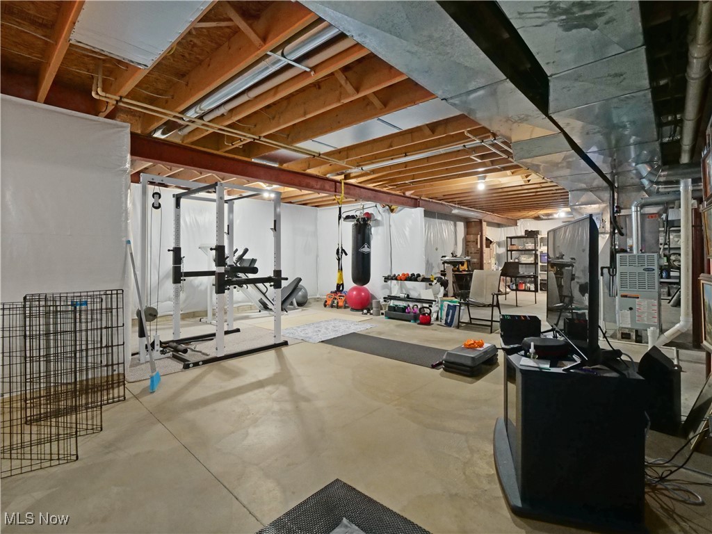 Falls Pointe - Residential