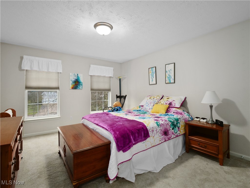 Falls Pointe - Residential
