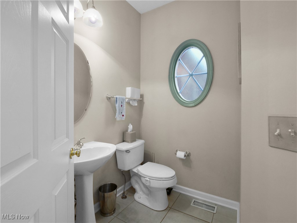 Falls Pointe - Residential