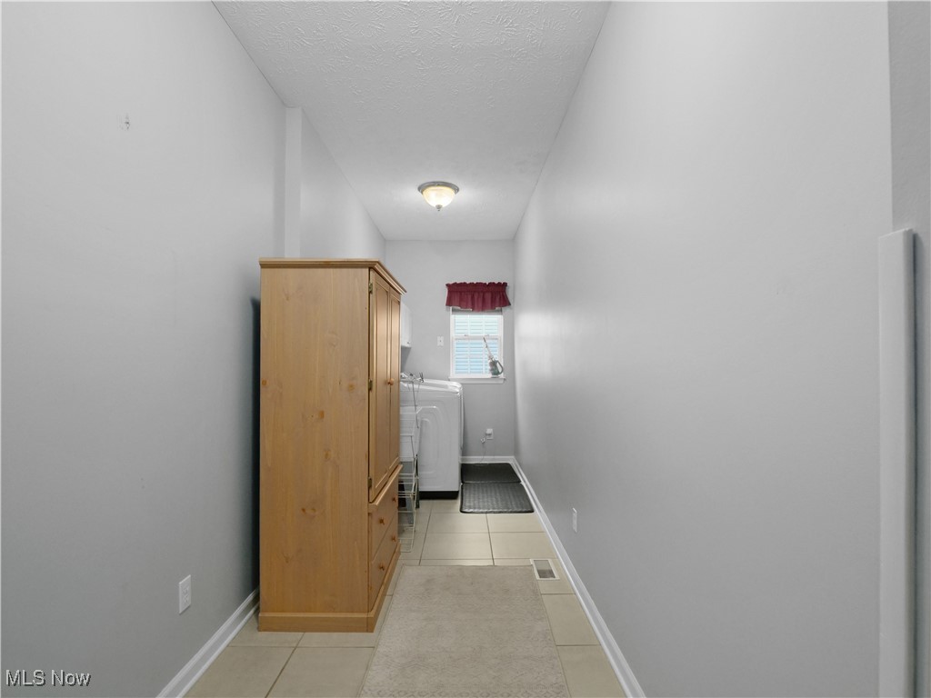 Falls Pointe - Residential