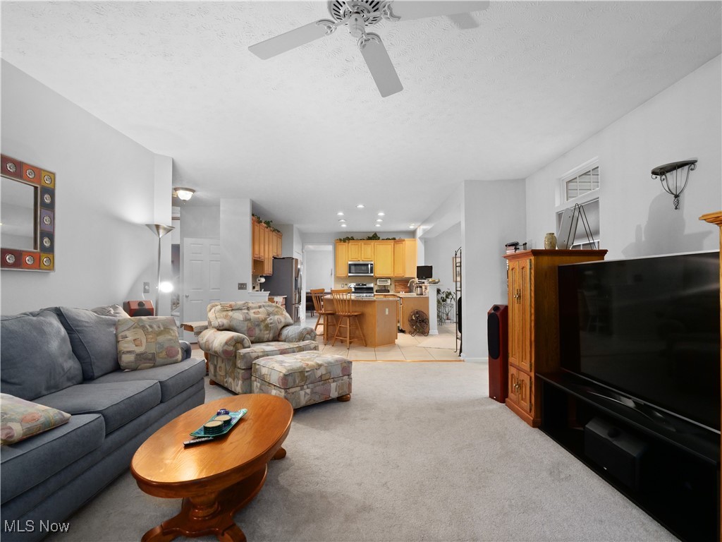 Falls Pointe - Residential