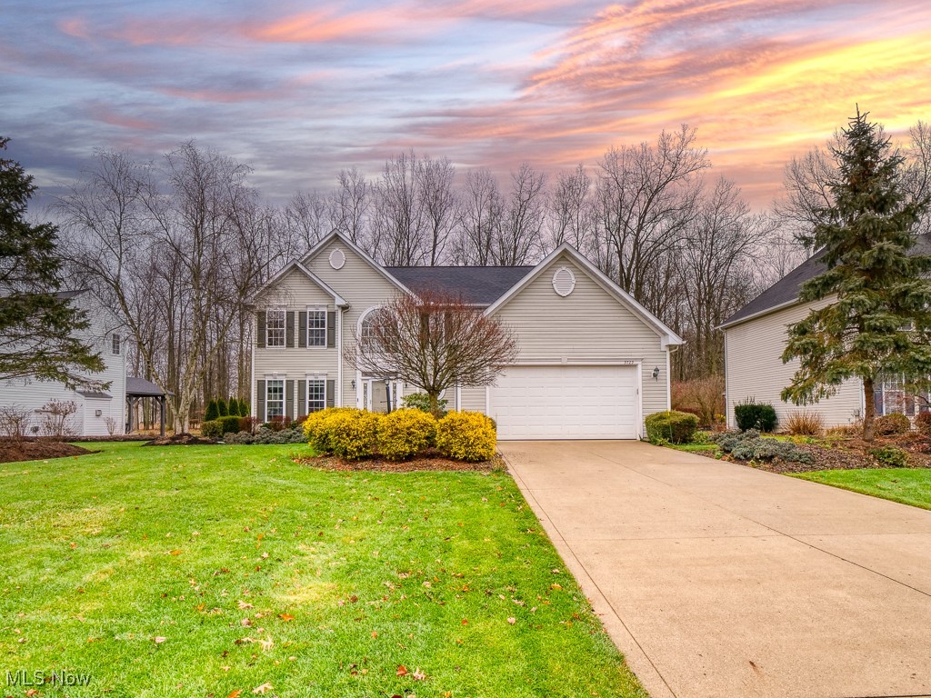 Falls Pointe - Residential