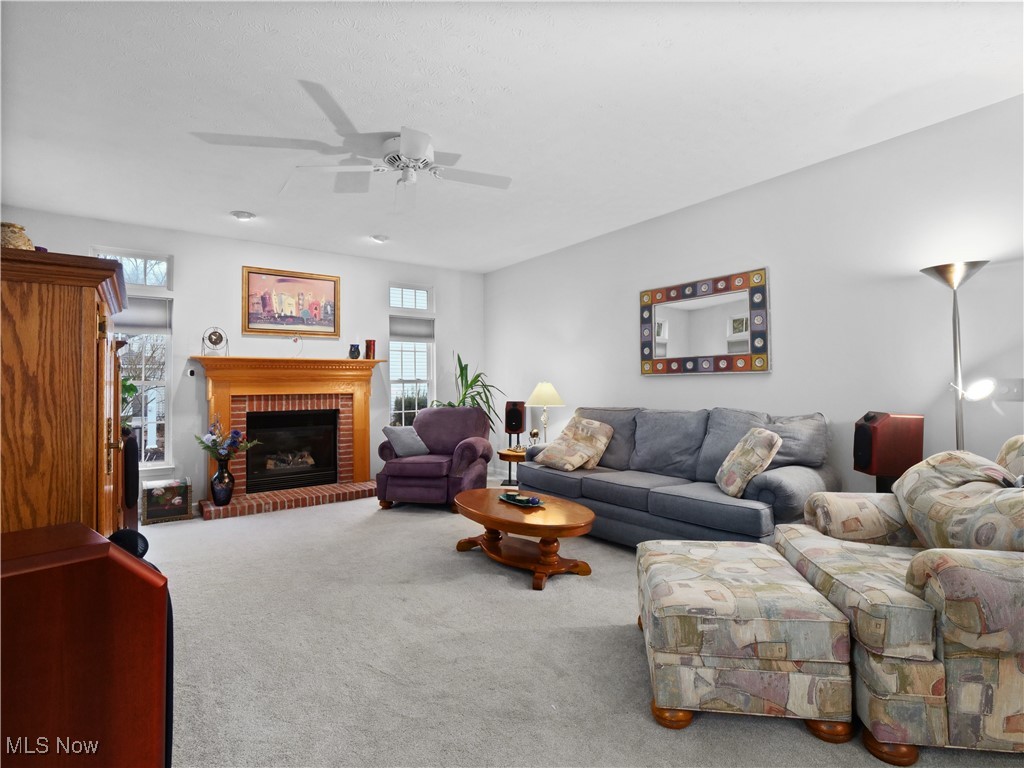 Falls Pointe - Residential