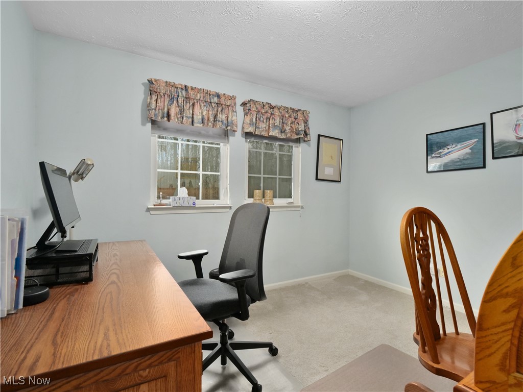 Falls Pointe - Residential