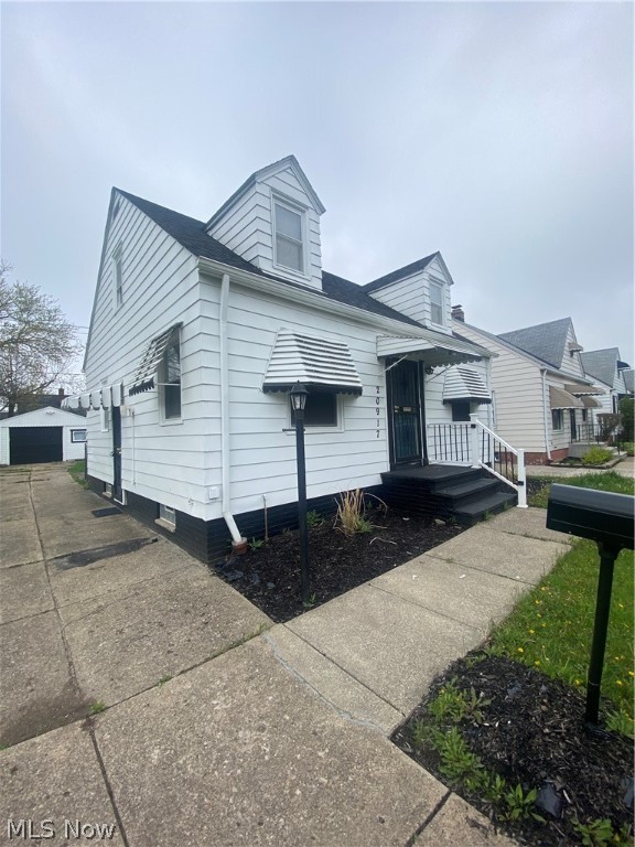 Maple Heights Land Cos - Residential Lease