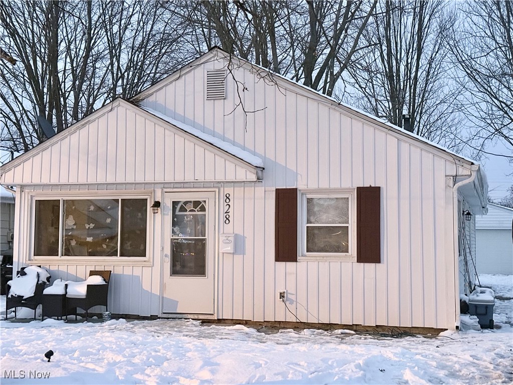 This beautifully renovated 3-bedroom, 1-bath ranch offers easy single-story living with stylish LVP flooring, fresh neutral paint, and updated kitchen cabinets throughout. Recent upgrades also include a new garage door, adding both curb appeal and peace of mind.  A low-maintenance property perfect for first-time homebuyers or investors looking to expand their portfolio with a move-in-ready home.
