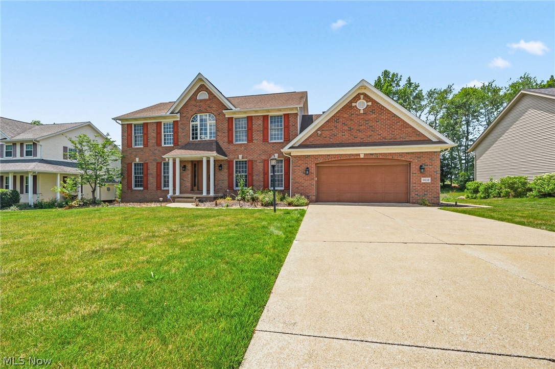 Laurelwoods - Residential