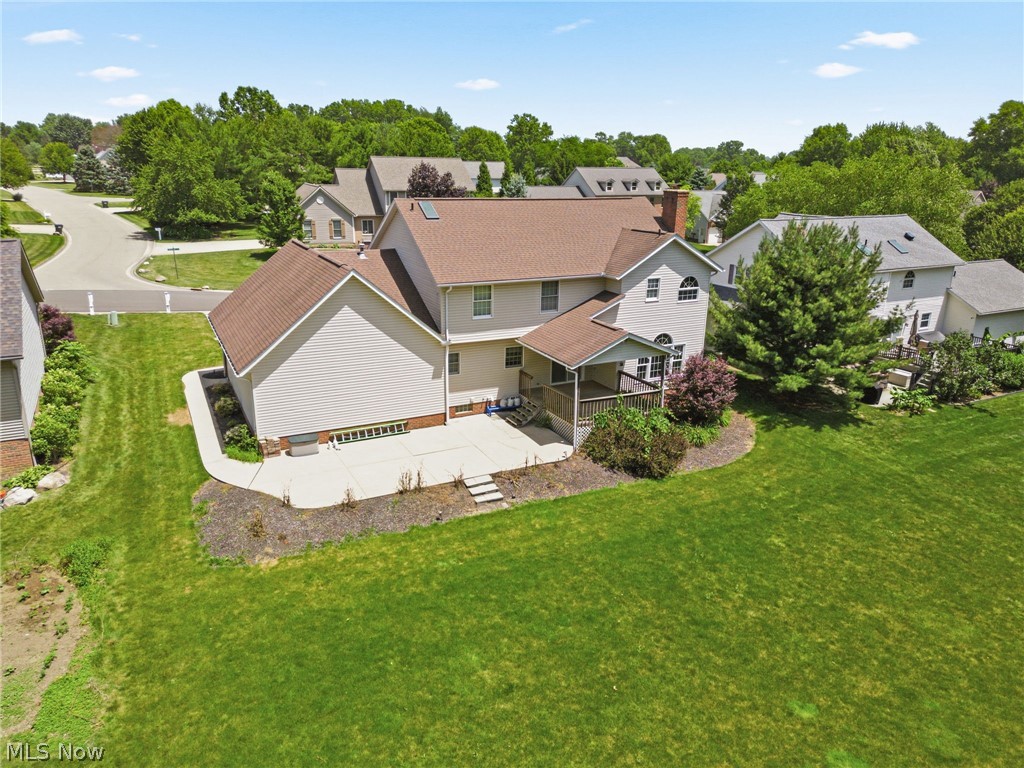 Laurelwoods - Residential