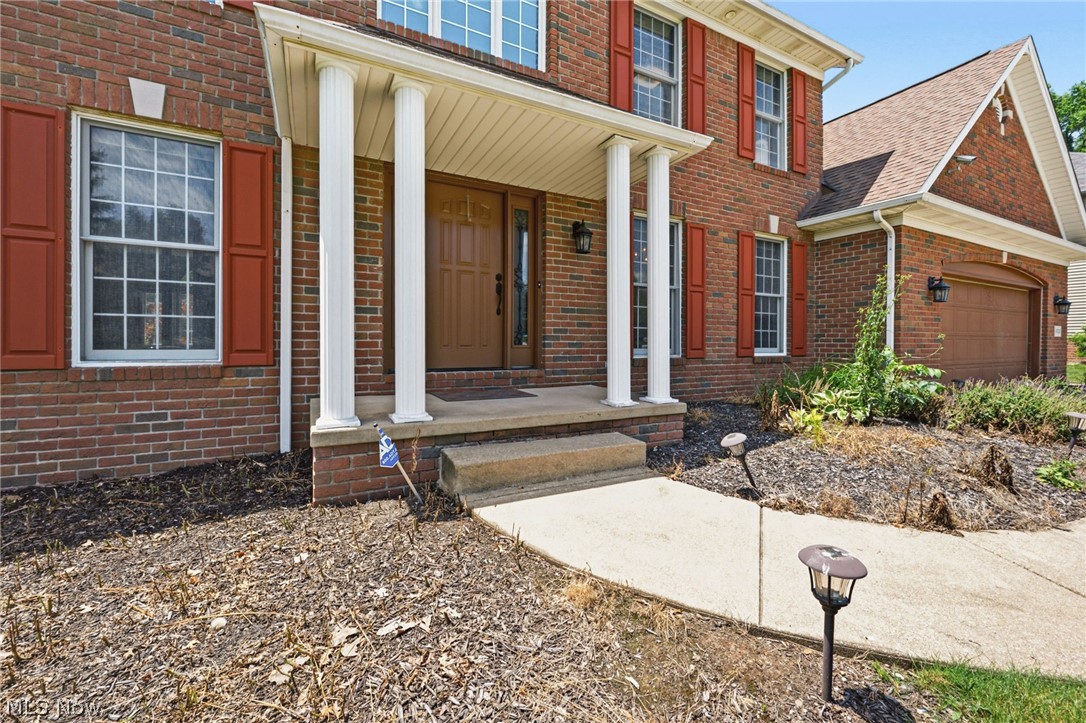 Laurelwoods - Residential