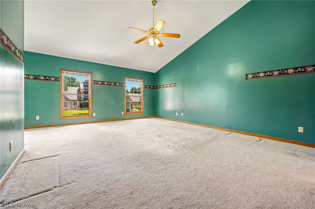 Laurelwoods - Residential