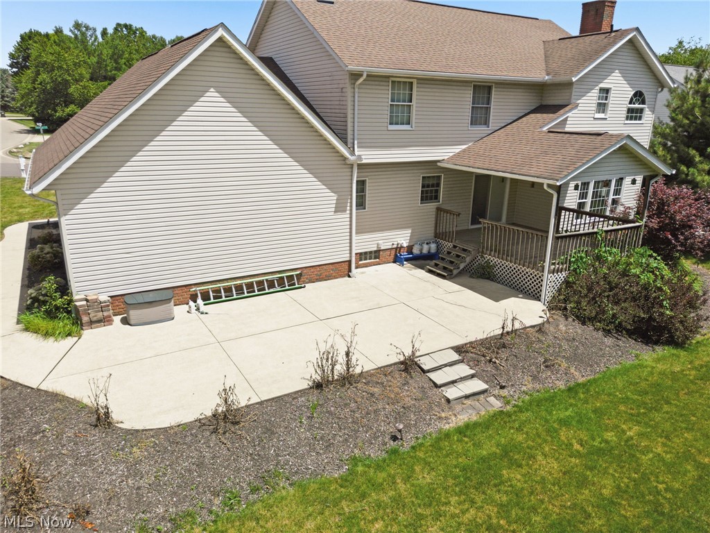 Laurelwoods - Residential