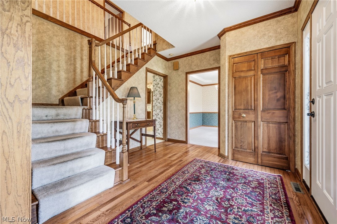 Laurelwoods - Residential