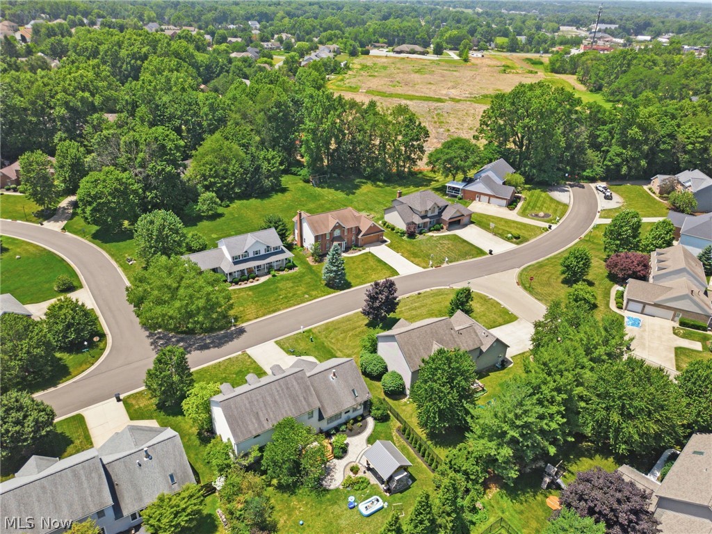 Laurelwoods - Residential