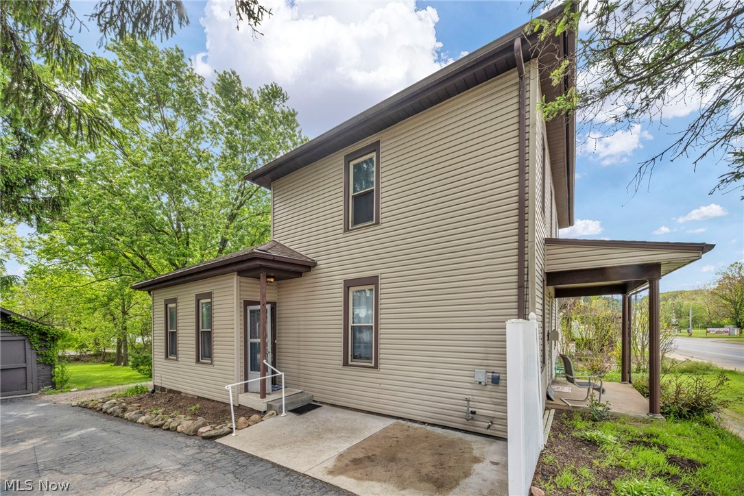 Village/Navarre - Residential