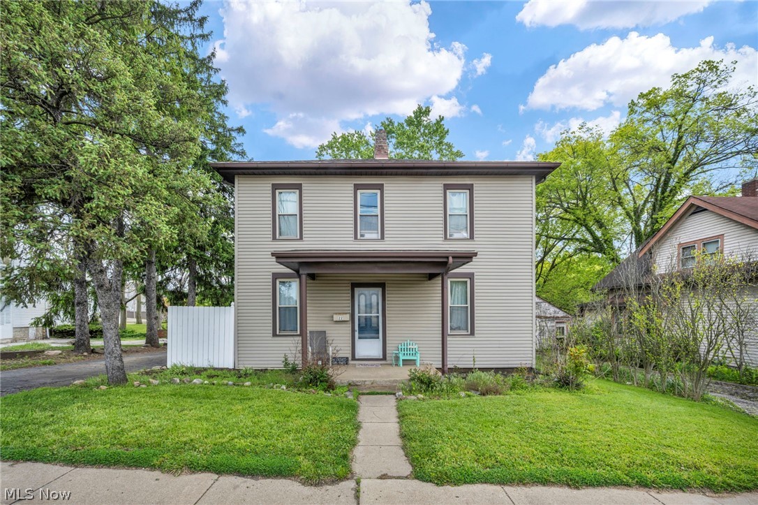 Village/Navarre - Residential