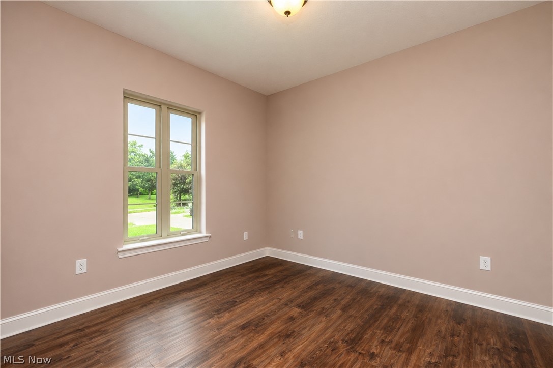 Emerald Estates 07 - Residential