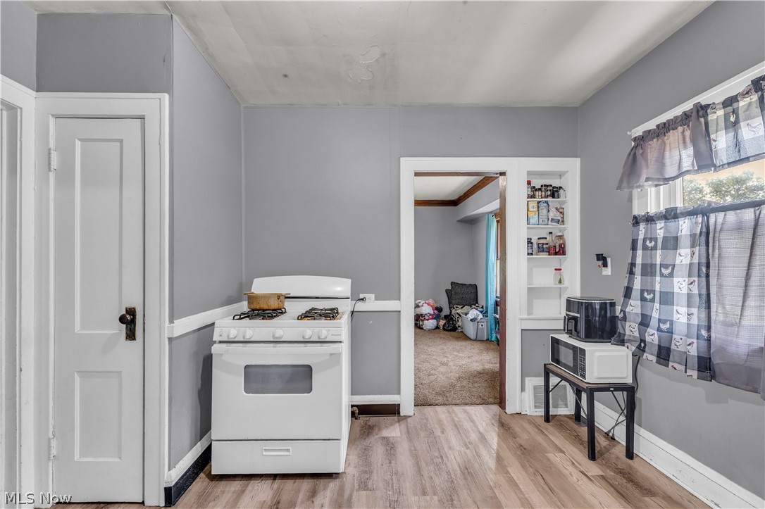 East Blvd - Residential Income