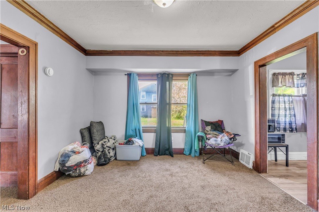East Blvd - Residential Income