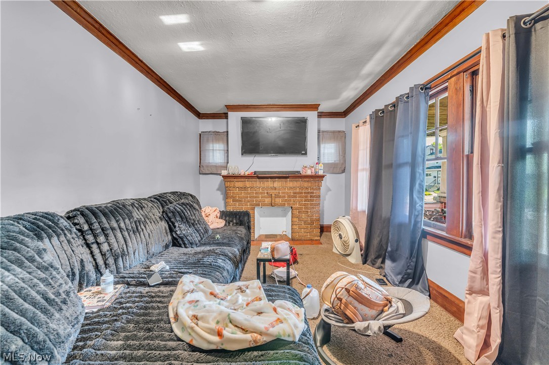 East Blvd - Residential Income