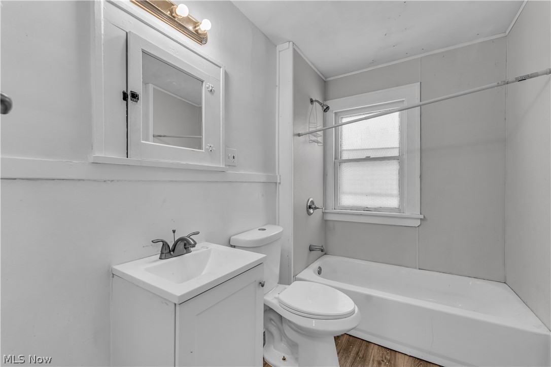 East Blvd - Residential Income