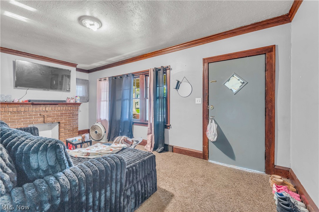 East Blvd - Residential Income