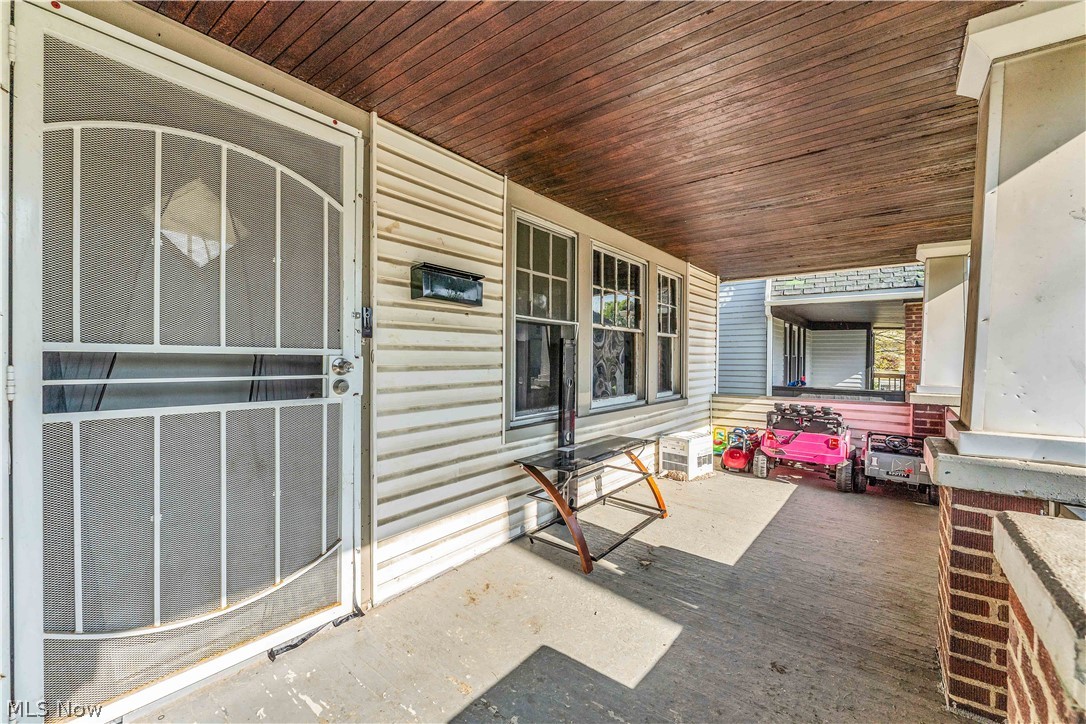 East Blvd - Residential Income