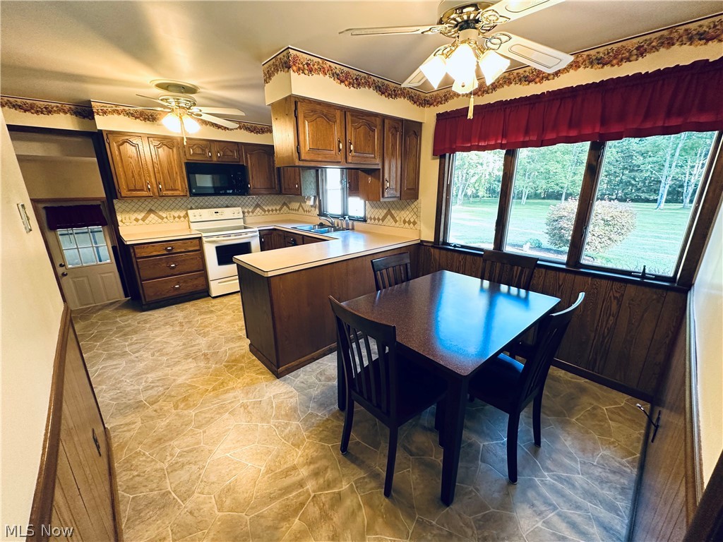 Wolfendale Acres - Residential