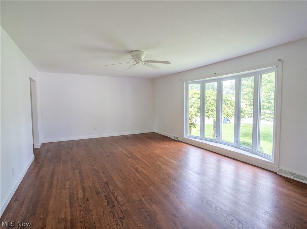 Yarmouth Colony 03 - Residential