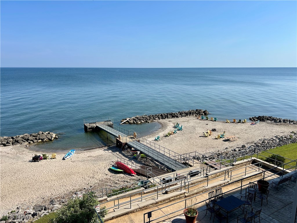 Lake Erie Vista Condo - Residential