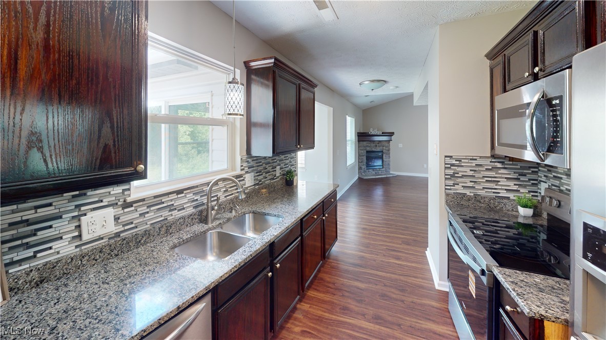 Village/Marsh Crk Condo - Residential