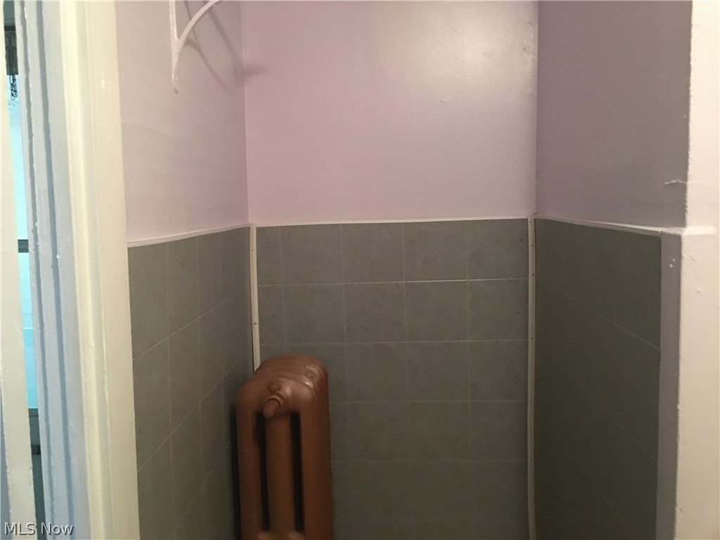 Rhodes - Residential Lease