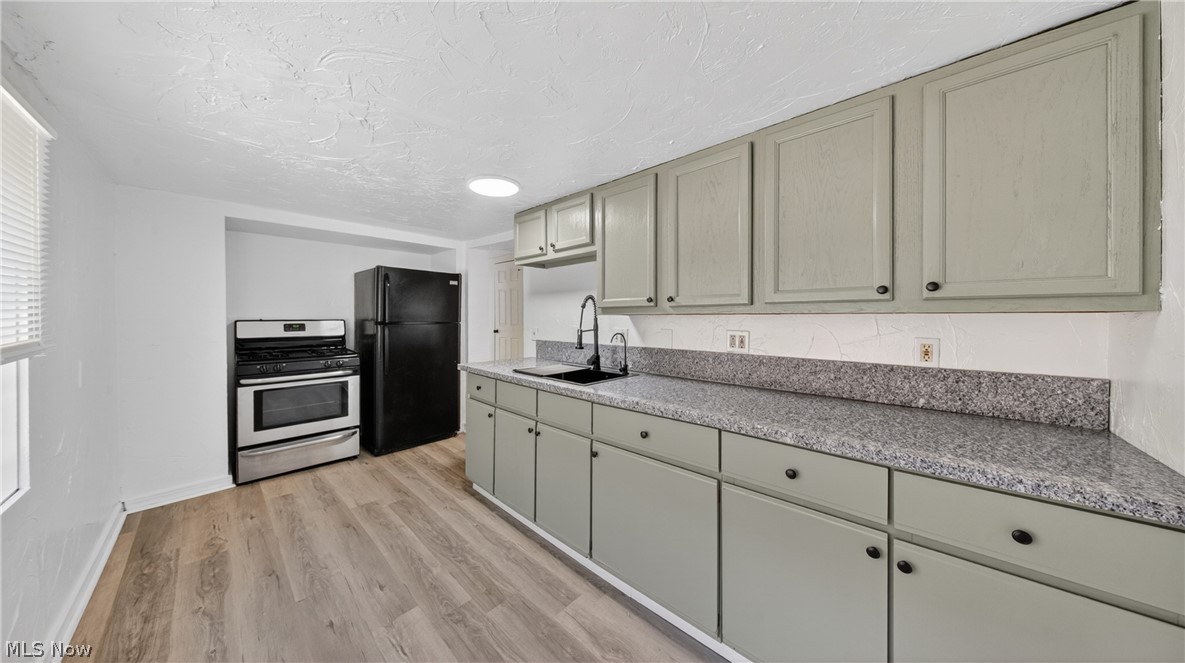 Voris - Residential