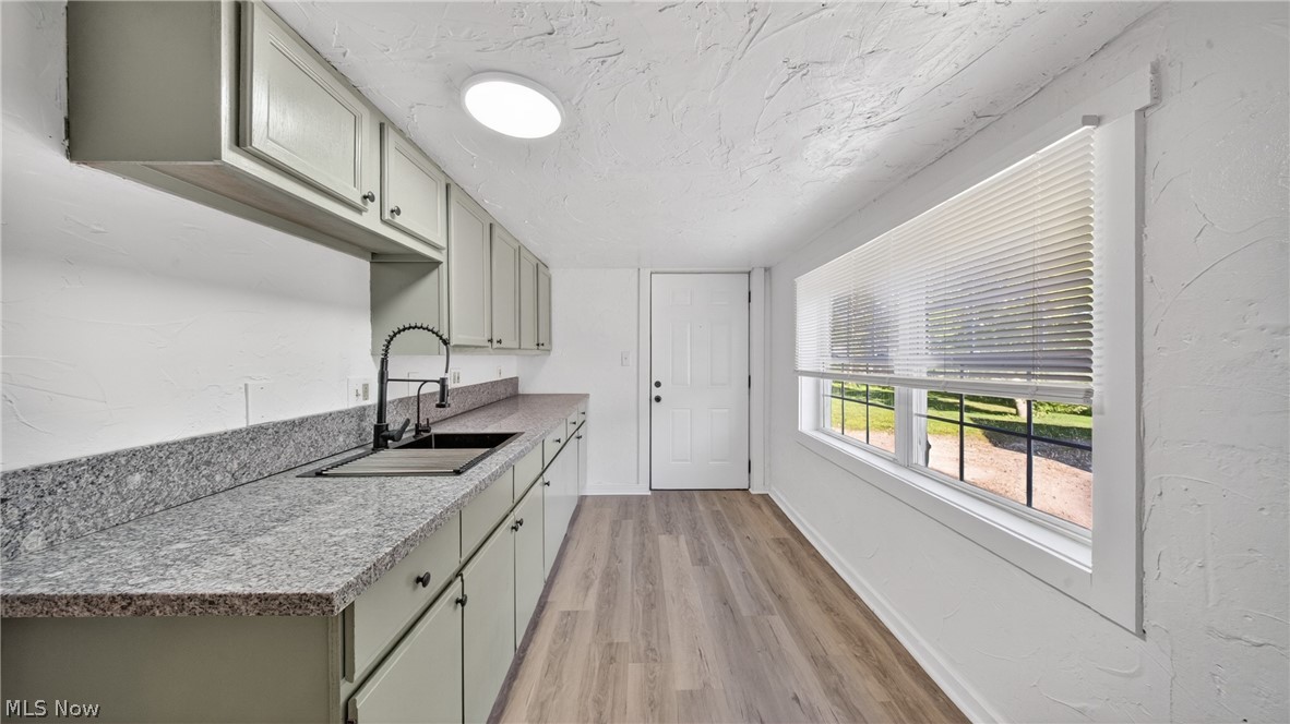 Voris - Residential